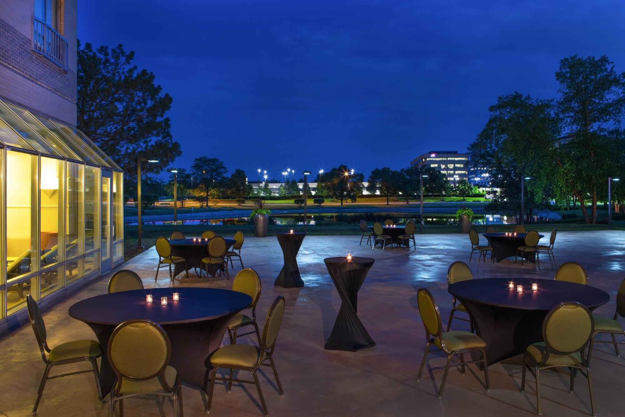 Sheraton Suites Chicago Elk Grove Elk Grove Village Eksteriør billede