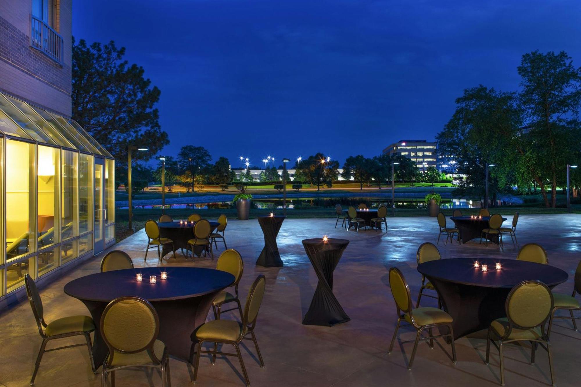Sheraton Suites Chicago Elk Grove Elk Grove Village Eksteriør billede