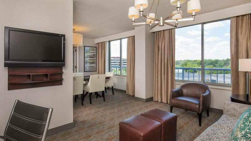 Sheraton Suites Chicago Elk Grove Elk Grove Village Eksteriør billede